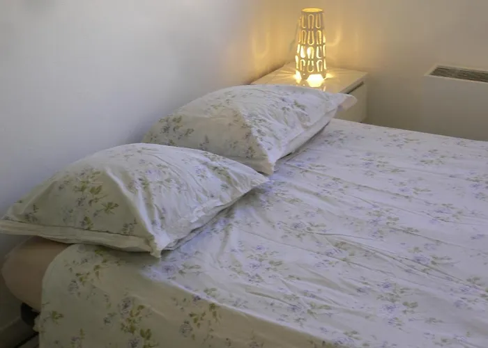 Appartement Bel Meublé Et Aménagé *